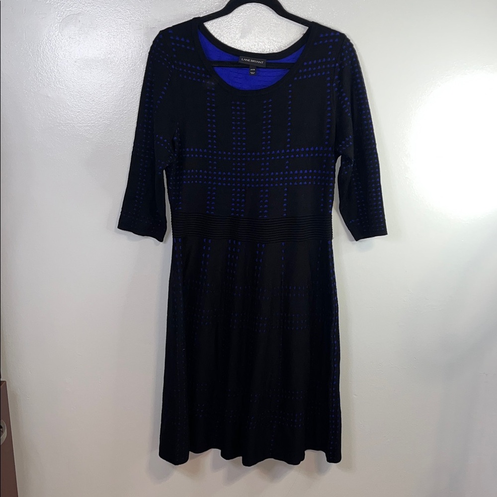 Lane Bryant Black and Blue Patterned 3/4 Sleeve Dress